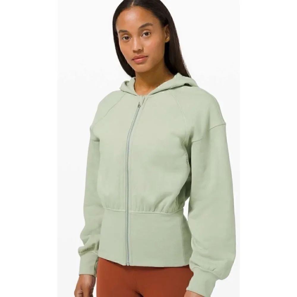 Lululemon Hugged-Waist
Cotton Zip Hoodie Green Fern Size 6